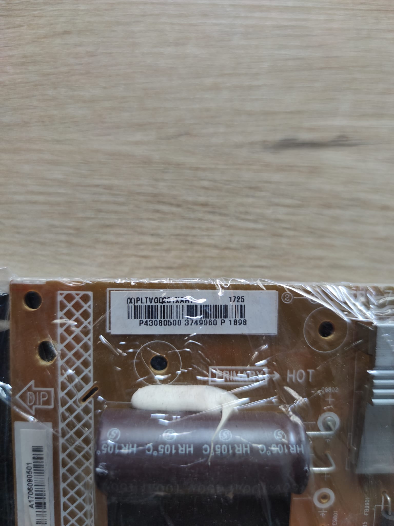715g8732-p01-000-002s 43PFS4132/12