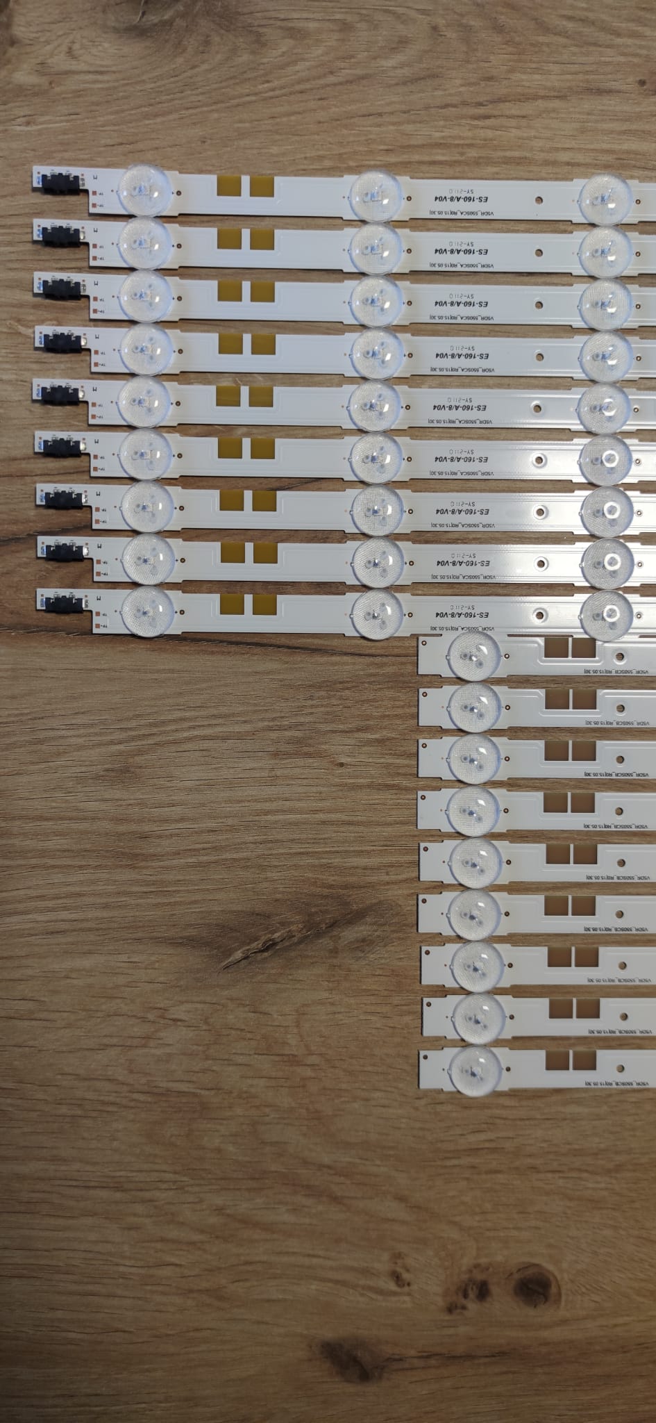 UE55JS7200U , UE55JU6870, UA55JS7200J,UA55J  V5DR_550SCA_R0, V5DR_550SCB_R0, BN96-38481A, BN96-38482A     S   V5DR_550SCA_R0, V5DR_550SCB_R0, BN96-38481A, BN96-38482A  7200K UN55JS7250F