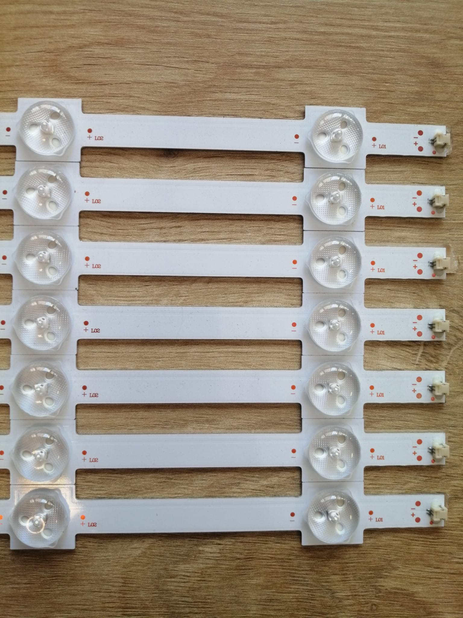 SN049DLD-12AT050 AXEN AX49DIL0750100 LED BAR , SUNNY SN049DLD12AT050-LKFM LED BAR , AXEN AX049DLD12AT075-ILFM LED BAR , SUNNY SN49DIL0750100-B LED BAR , SKYWORTH 4906X7 - 175-180 3.0-3.3 C - YAL13-00630300-01