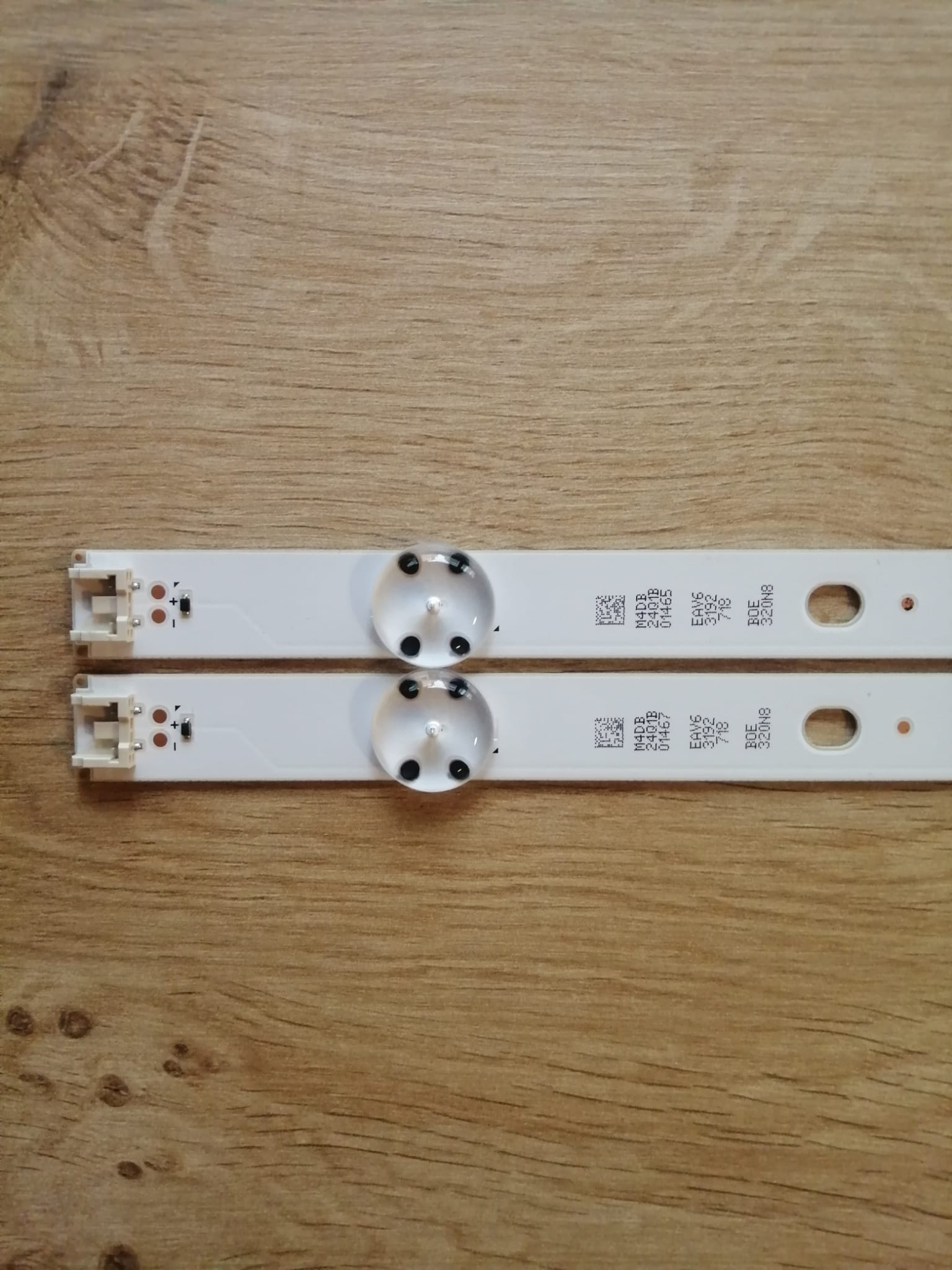 32LF510B 32LH51 32LJ57 32MB17HM SVL320AL5 32LH570B