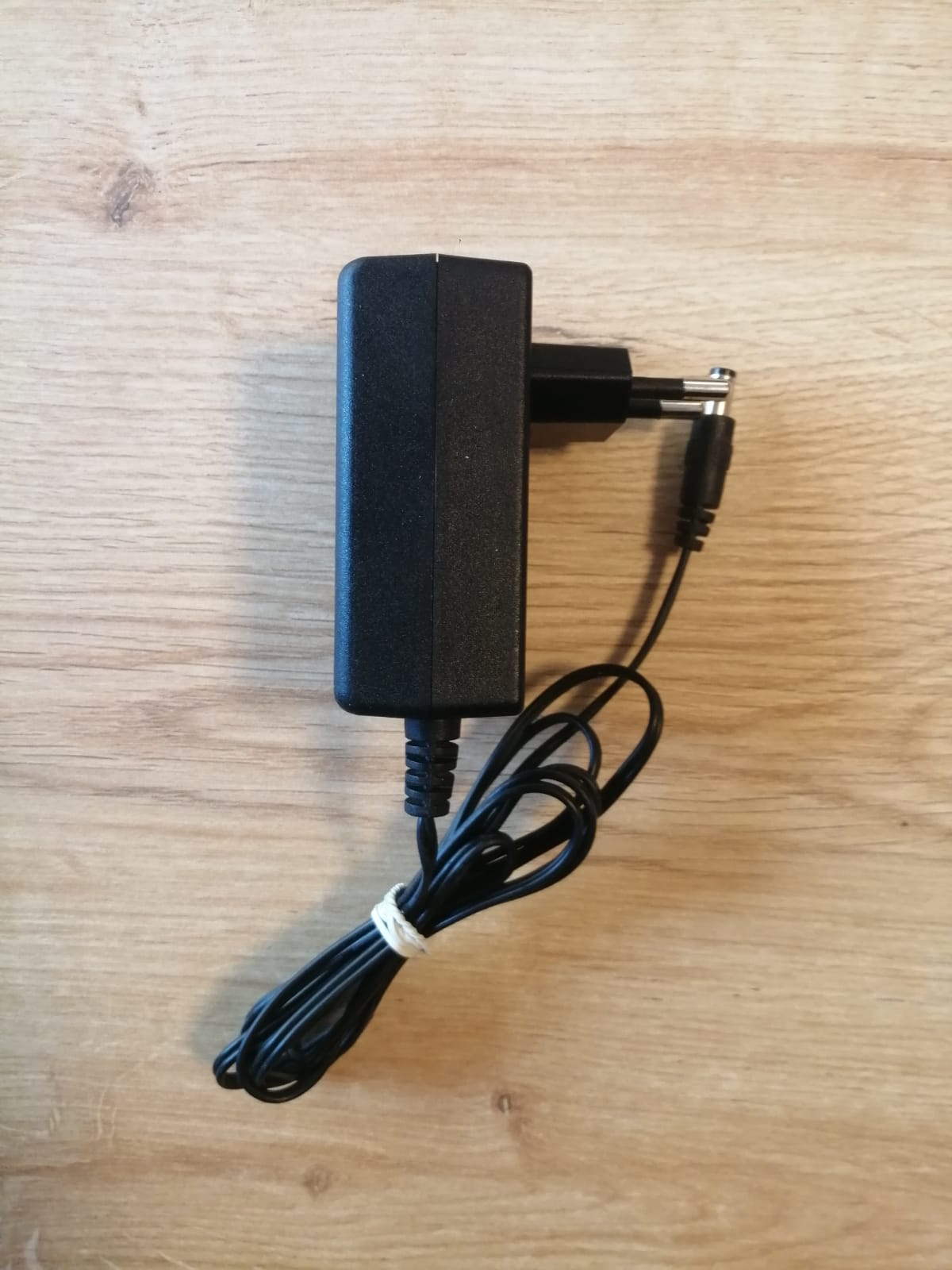 12V 2A Adaptör