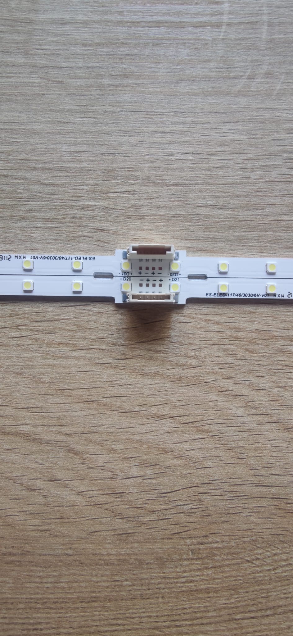 UE55NU7100U, UE55NU7300U, UE55NU7300U UE55NU7400U, UE55NU7500U