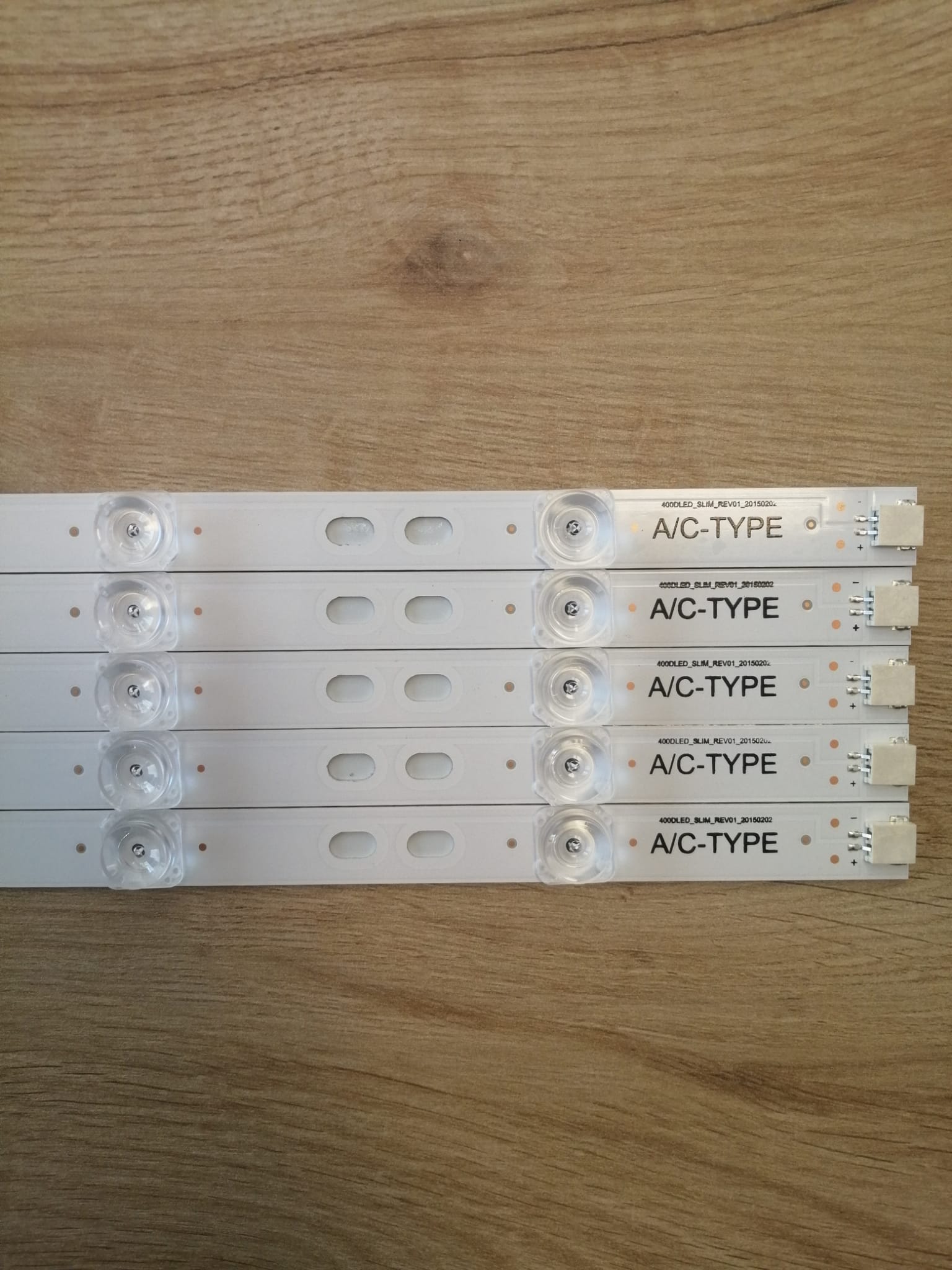 40UA9300 , 40UA8300 40R8070U 40R6080U 40FB7150 LED BAR VES400QNSS-2D-U01