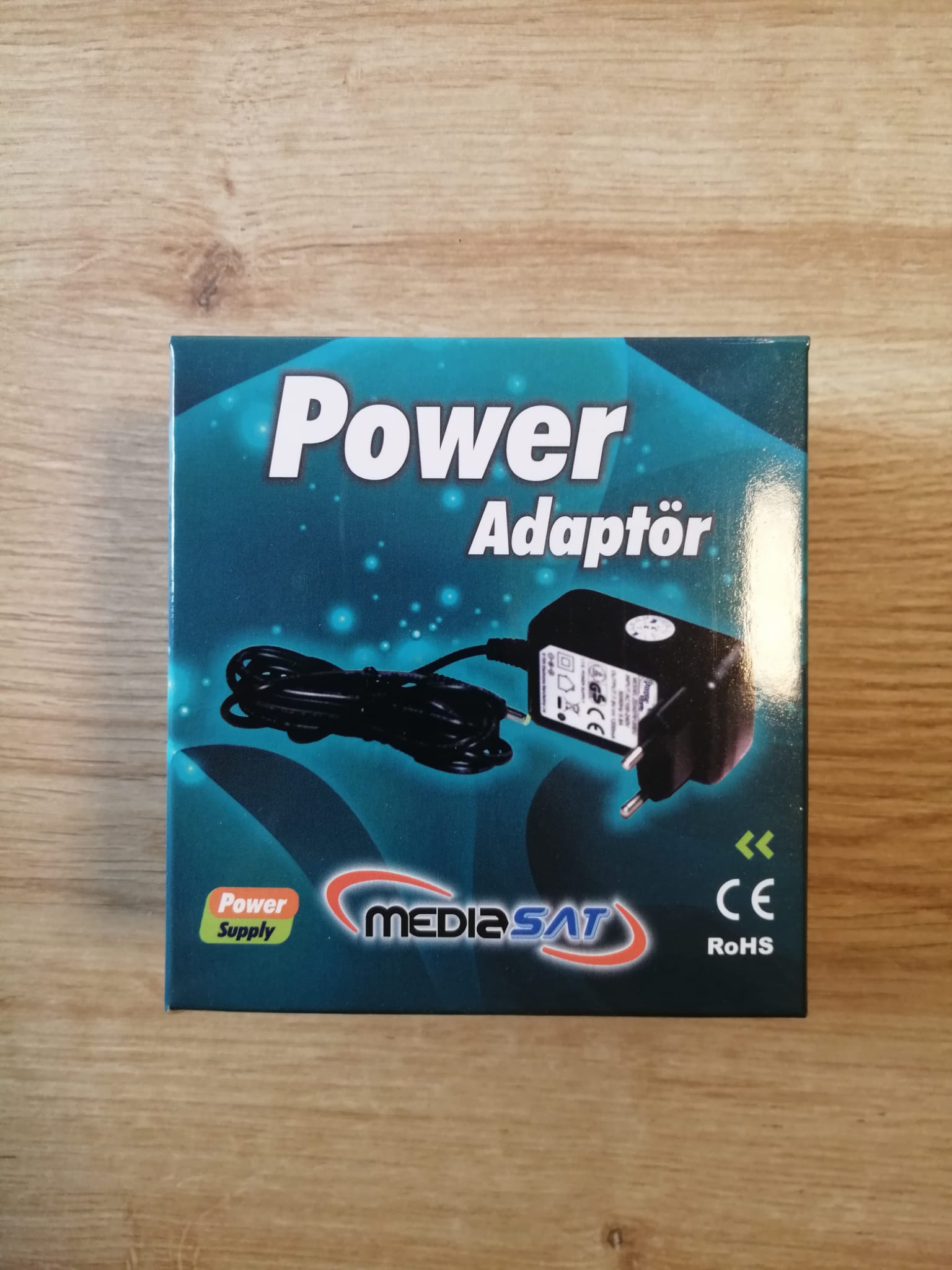 12V 1,5 A Adaptör