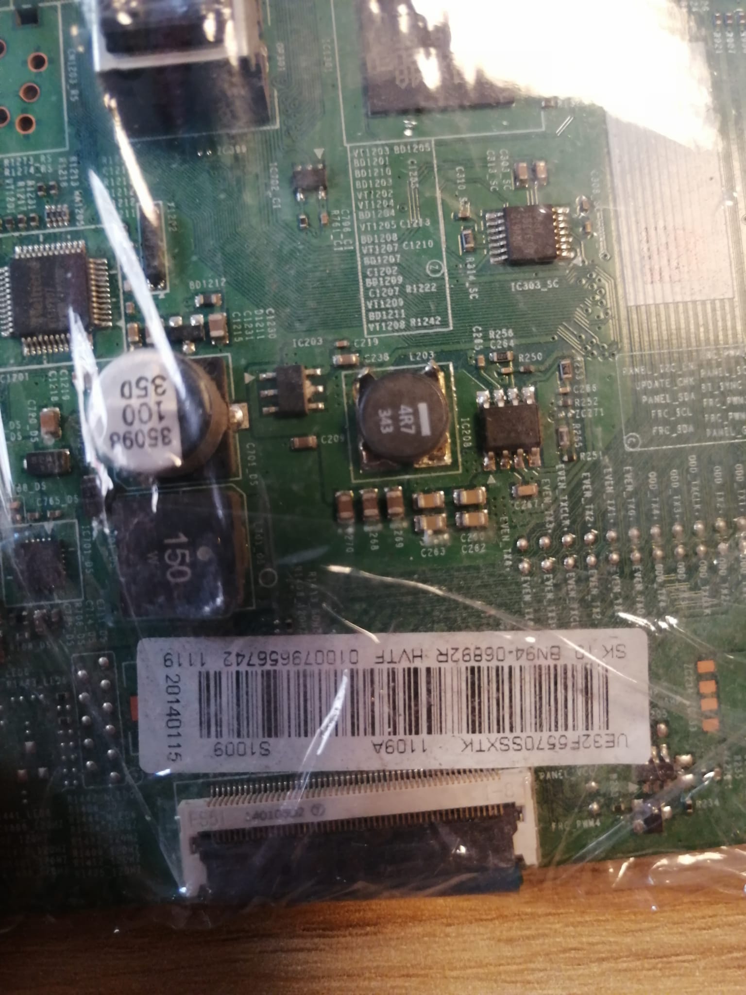 UE32F5570SSXTK
