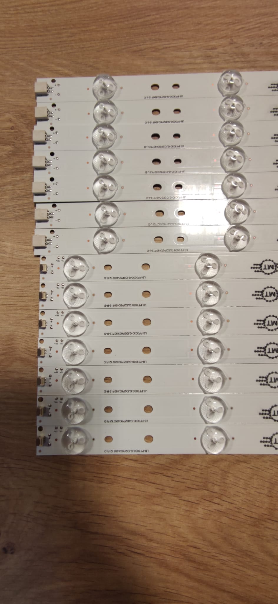 49PUS6401, 49PUS6501, 49PUS6101, 49PUS6432, 49PUS6452, 49PUS6551 