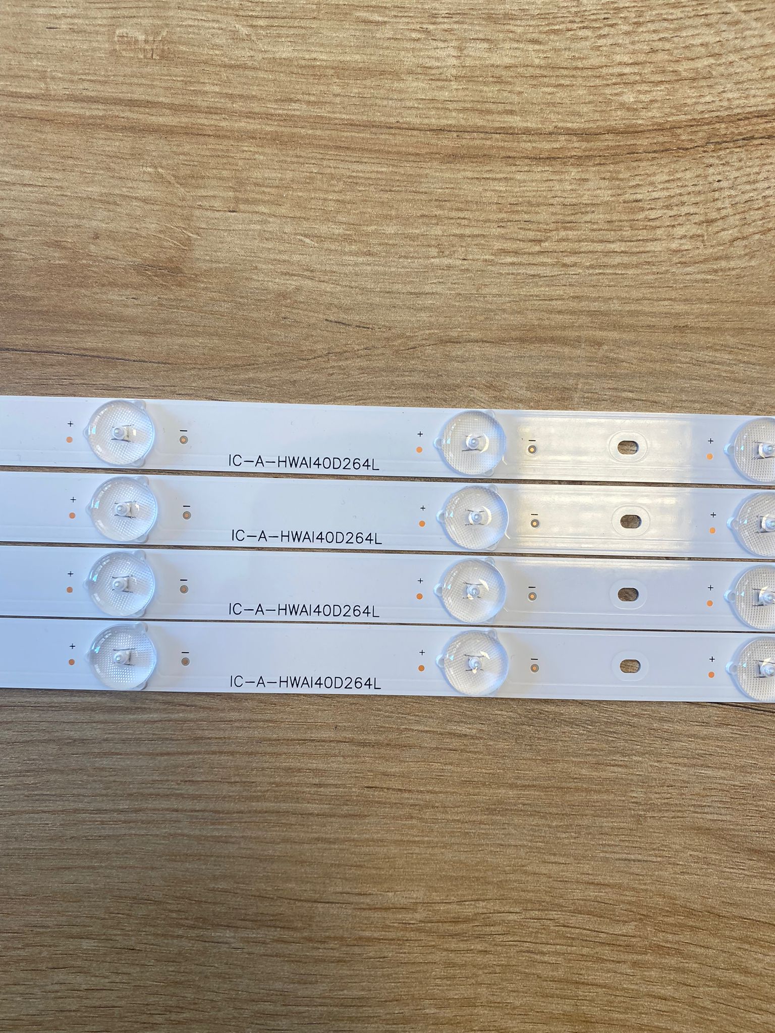 IC-A-HWAI40D264R, IC-A-HWAI40D264L, ECHOM-40CL, M400F13-E1-S , PREMİER 40A50 LED BAR,