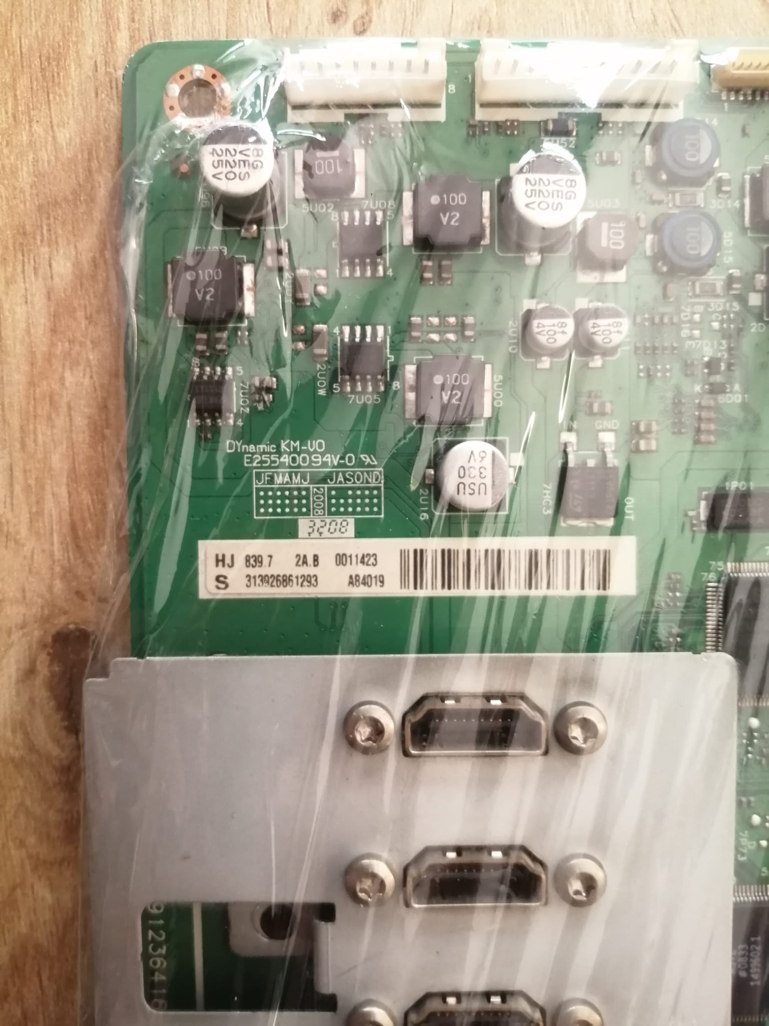 DYnamic KM-VO E25540094V-O 32PFL5403D/12