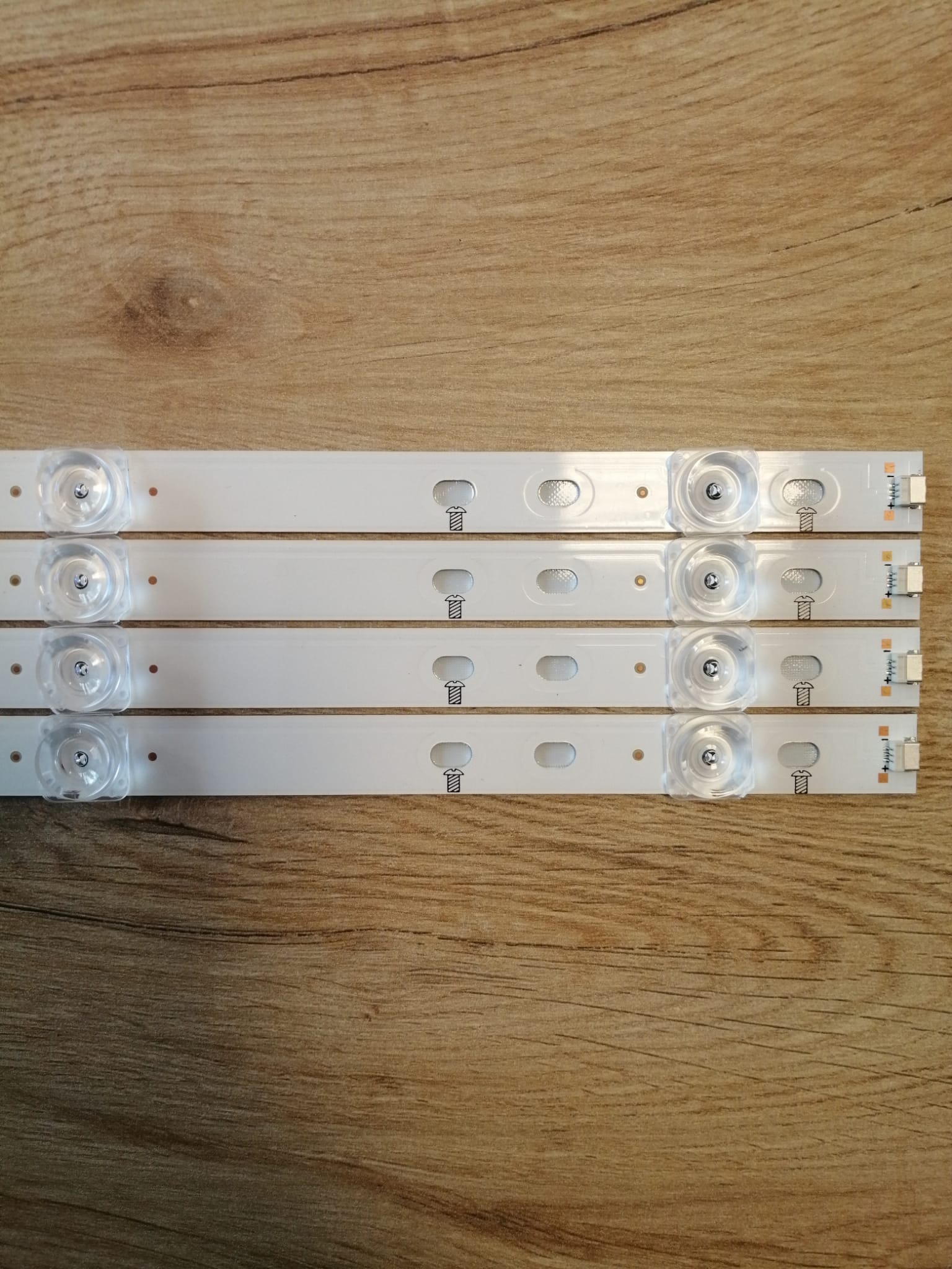 43PUS6412-43PUS6162 -43PUS7805