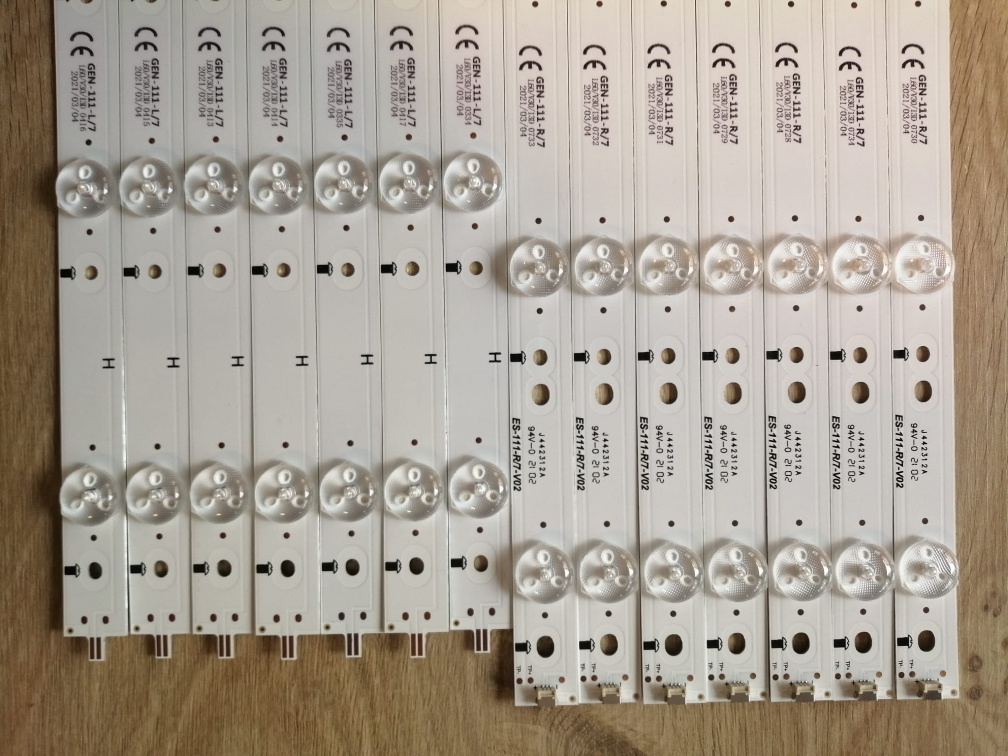  55PUS7002 55PUS6501, 55PUS6561, 55PUS6551, 55PUS6581 