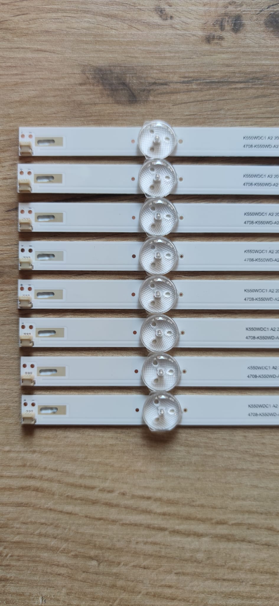 U5600STR K550WDC1 , 4708-K55WDC-A1113N01 ,4708-K550WD-A2113N01 ,6 LEDLİ