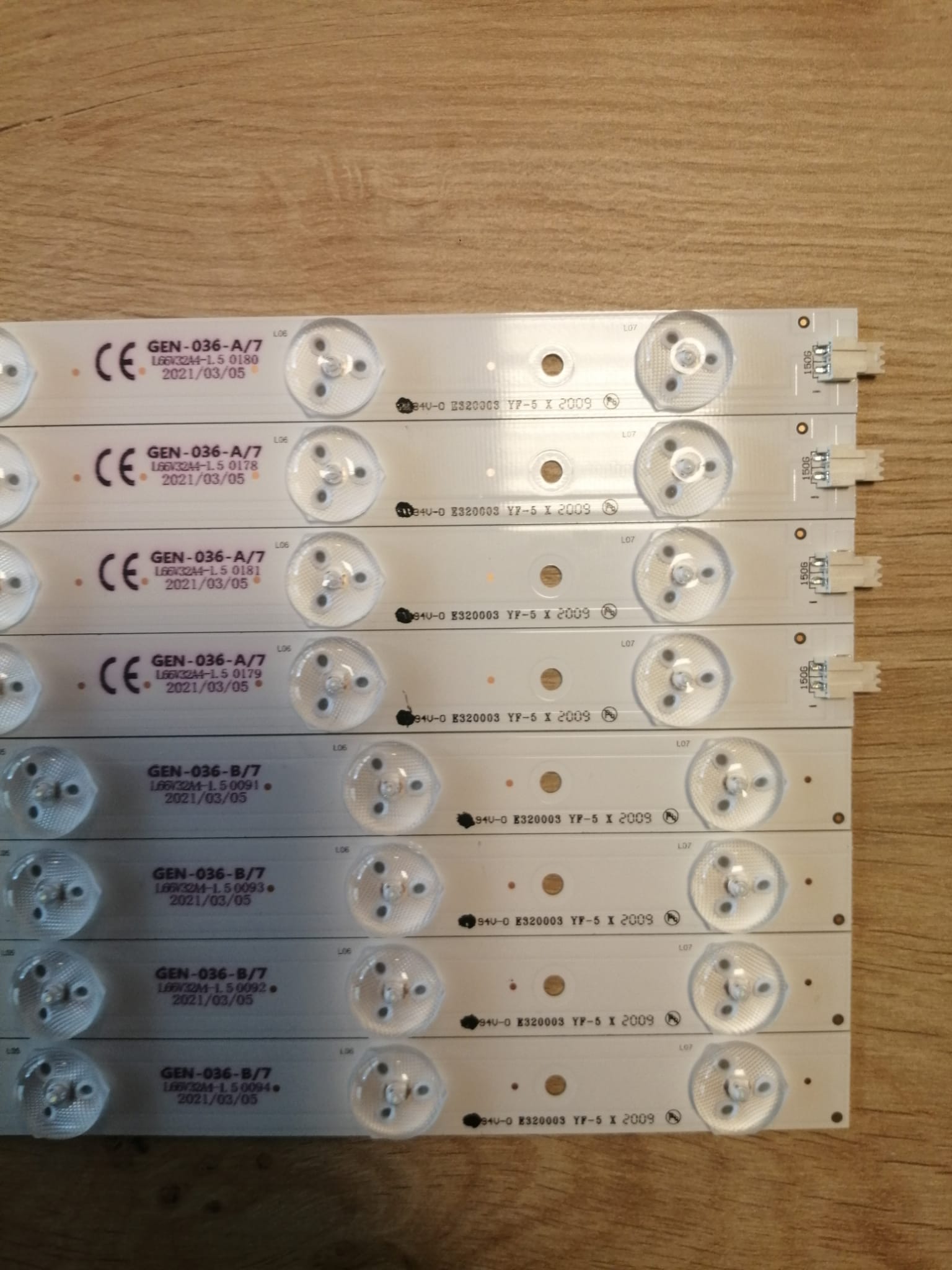 39PRO5000 LE100N8FM LE100S13FM V390HJ1-P02, T390HVN01.0 IC-B-HWT39D060L, IC-B-HWT39D060R, 180-W00-390000H, CX390DLEDM